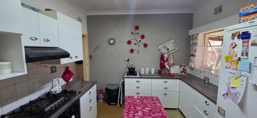 5 Bedroom Property for Sale in Stilfontein North West